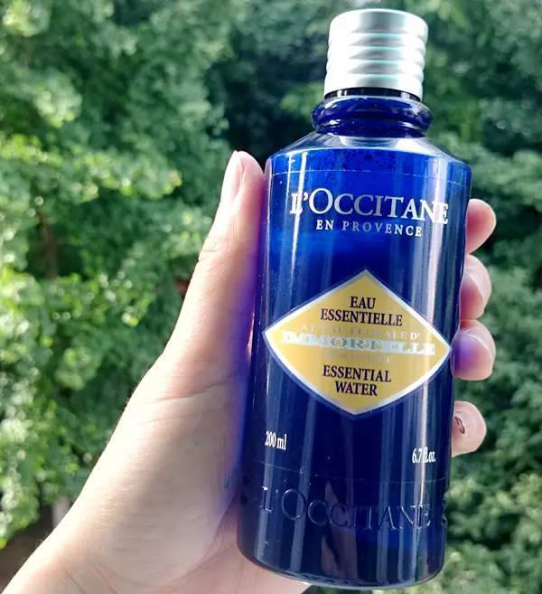 让皮肤水嫩的护肤品,让皮肤紧致的爽肤水