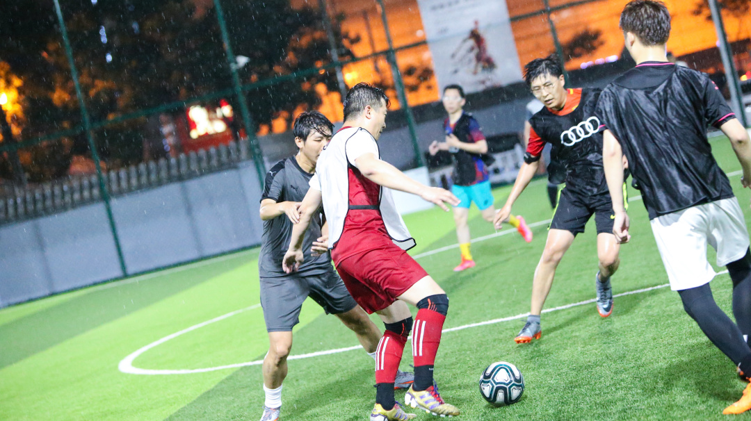 和奥迪一起体验数智化足球｜简极加快布局城市体育数智化服务体系
