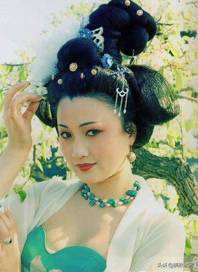 杨贵妃为什么能独得唐玄宗圣宠,杨贵妃为啥集三千宠爱于一身
