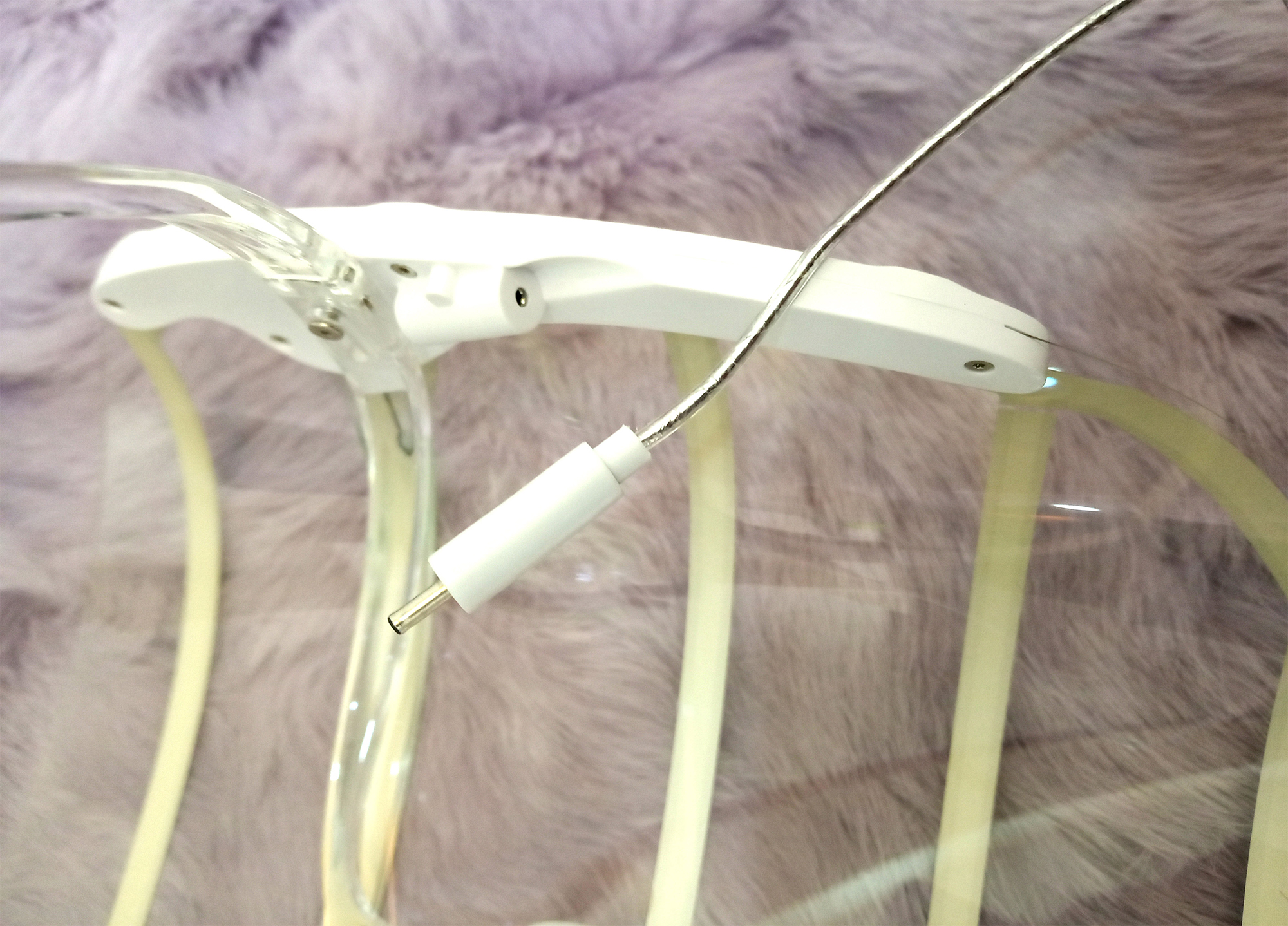 石墨烯美容黑科技，拥有了它，美了全家——若水石墨烯轻颜嫩肤仪