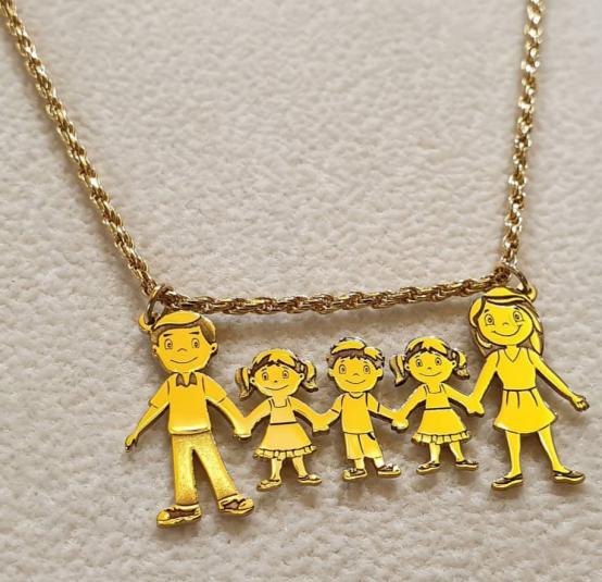 黄金饰品可以和什么饰品搭配,黄金饰品搭配技巧和方法图片