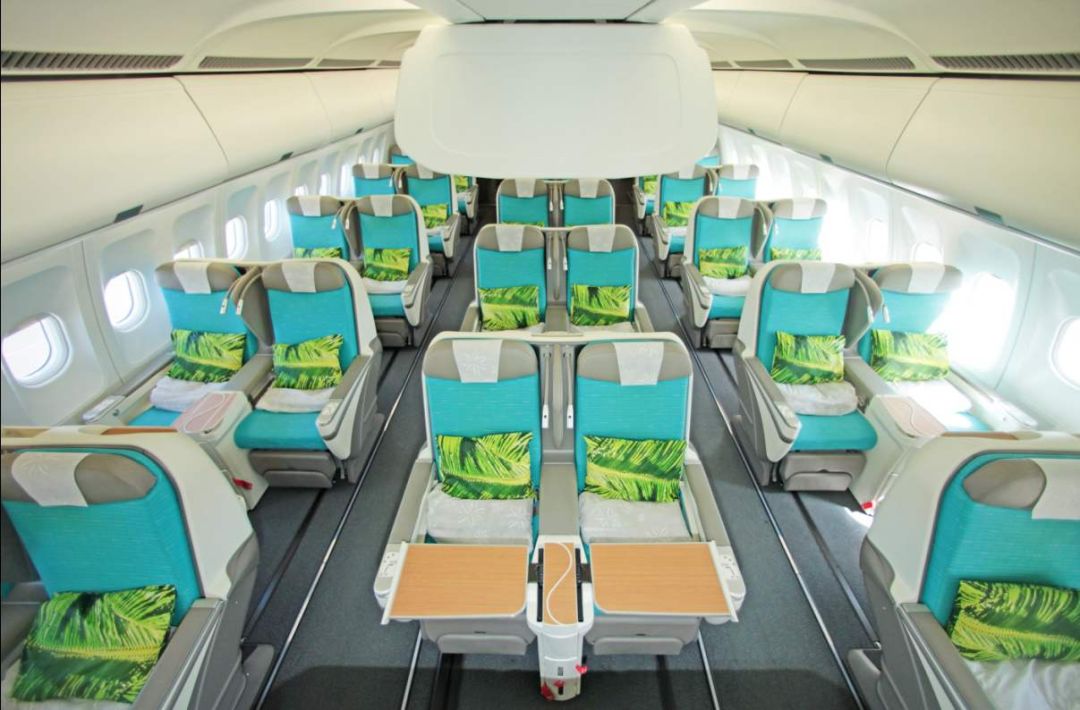 空客a340客机和波音747客机对比,法棍飞机起飞