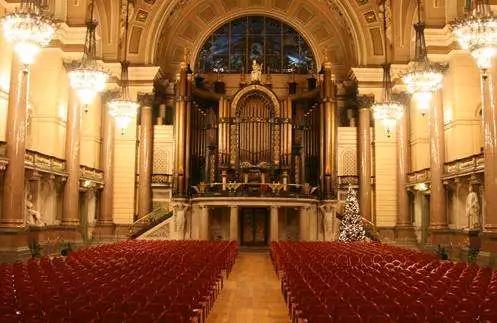 等一个人陪自己去利物浦,等一个人陪我去利物浦