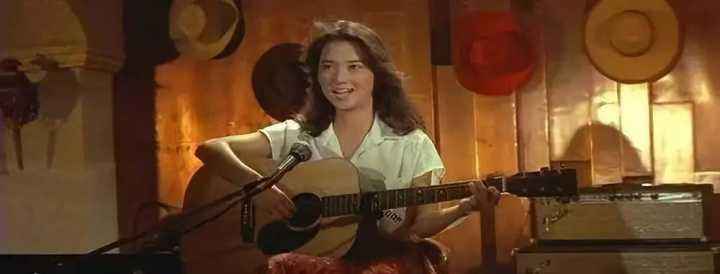 胡慧中容颜变化,胡慧中息影近照