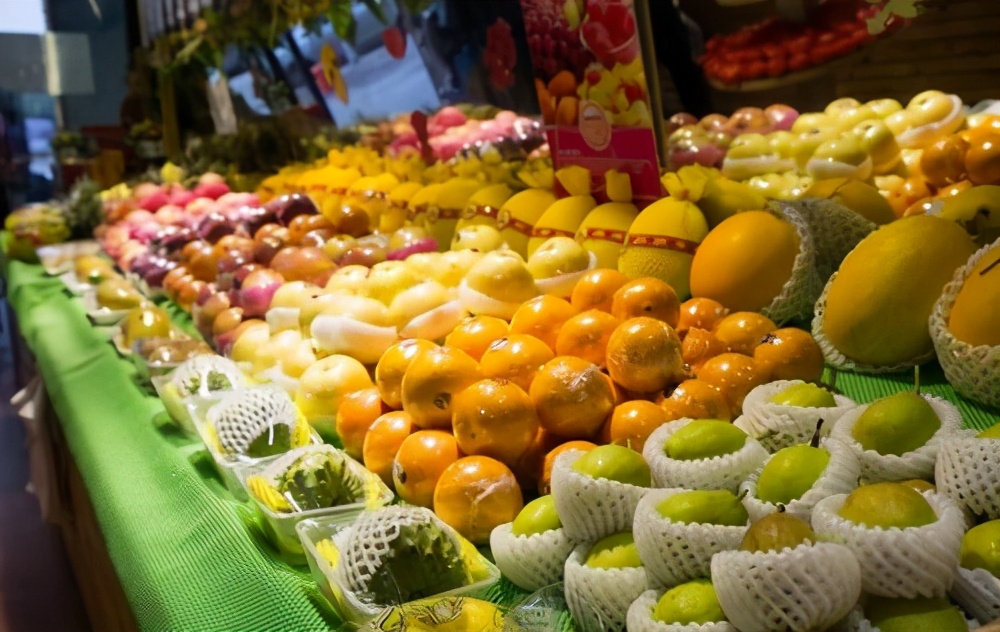 水果店老板一年能赚多少钱,水果店营销技巧月赚60万