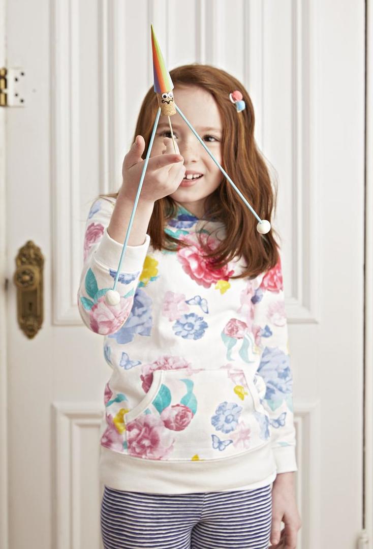 集会上最简单的魔术表演,集会魔术教学牙签