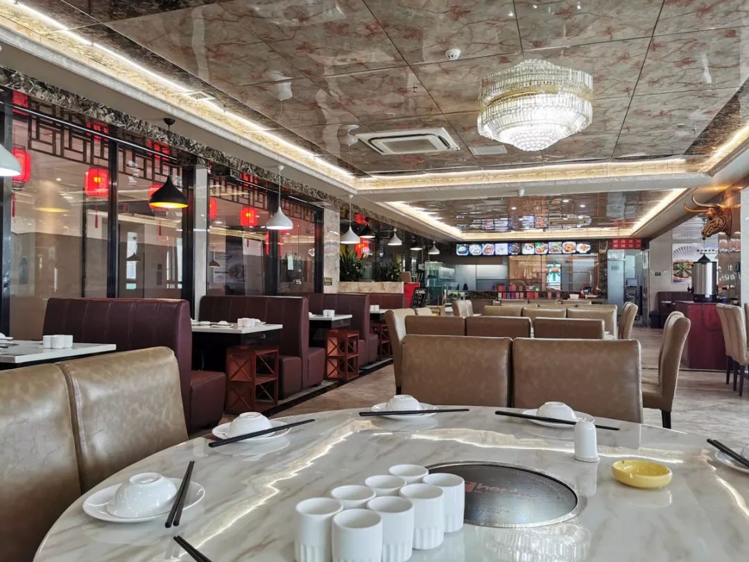 众多美味等你来吃，还等什么！仅88元抢贵阳潮汇利源海鲜酒楼套餐