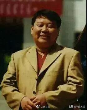 马云郭德纲岳云鹏王宝强的经历,岳云鹏王宝强郭德纲马云成长史