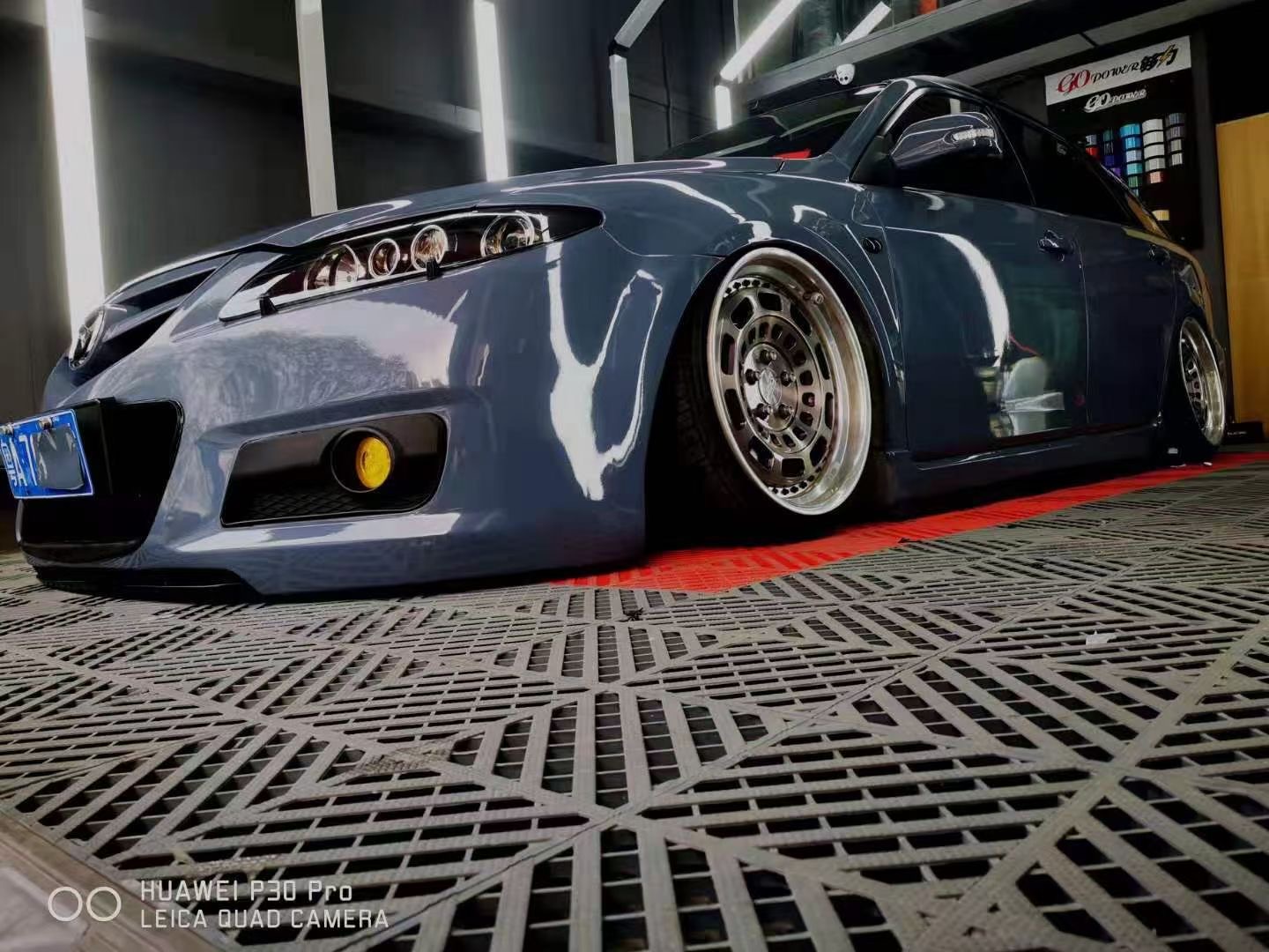 马自达6改了mps包围能装什么后唇,马自达6旅行版海外实拍升级