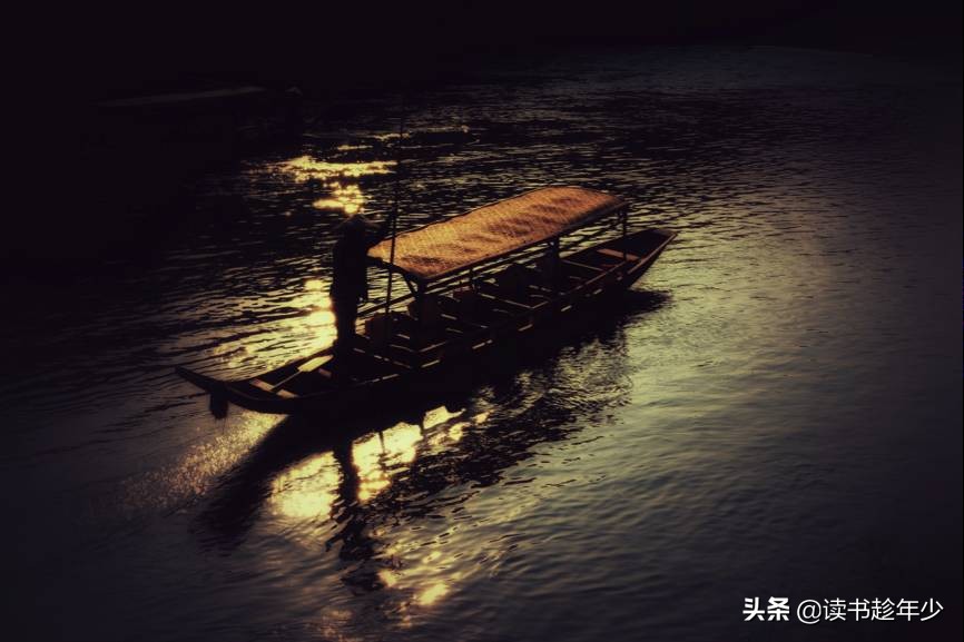 文学名著中国摘抄,摆渡人名著摘抄段落