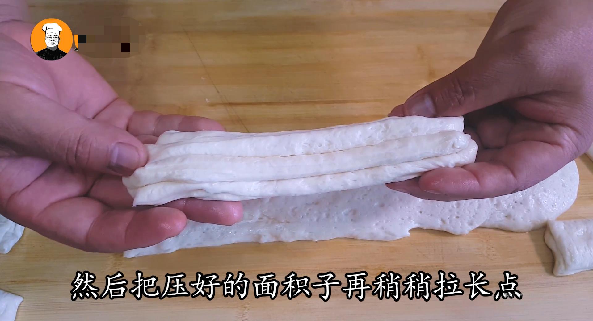 摆摊糯米小油条的配方和做法,摆摊油条怎么做到蓬松酥脆