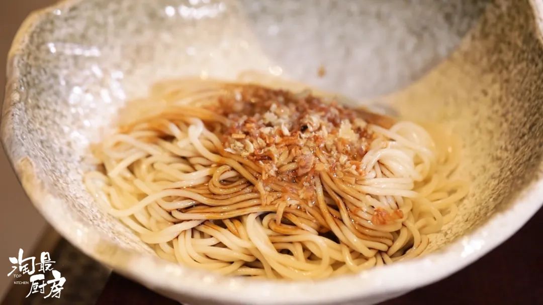 孙俪油泼面做法,安家孙俪吃的面怎么做