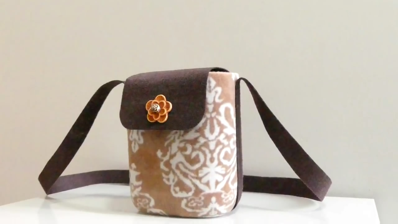 旧衣自制小挎包教程,怎么用塑料袋加塑料瓶做斜挎包