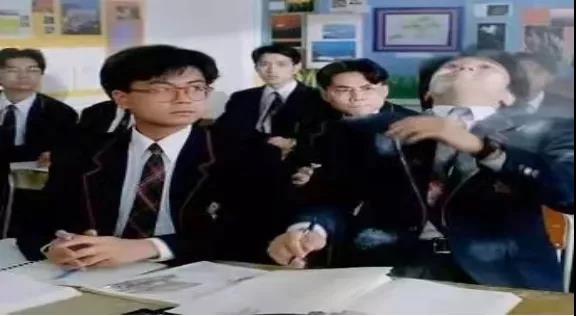 庆祝教师节还顺带皮一下，快来看看如何规范地皮吧