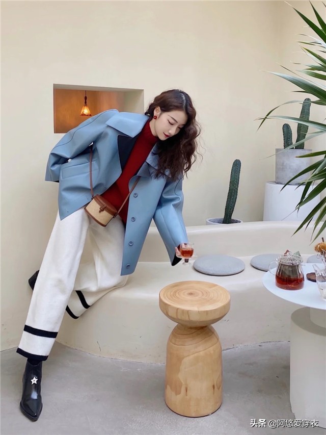 修身款小西装搭配什么裤子好看,短款小西装怎么搭配好看又时尚