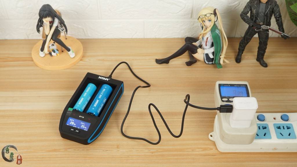 xtarvn2充电器评测,xtarpb2s充电器评测