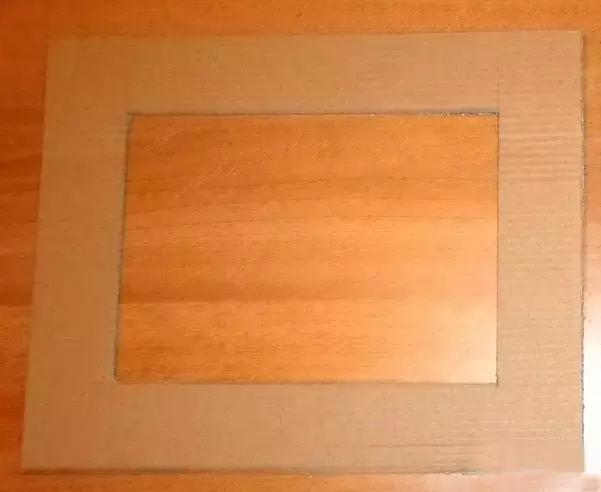 鸡蛋壳托盘手工作品创意,鸡蛋壳手工制作创意粘贴墙面画