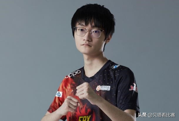 Tian心态崩了！连夜做出3大行为：删夺冠微博，改全黑头像和背景