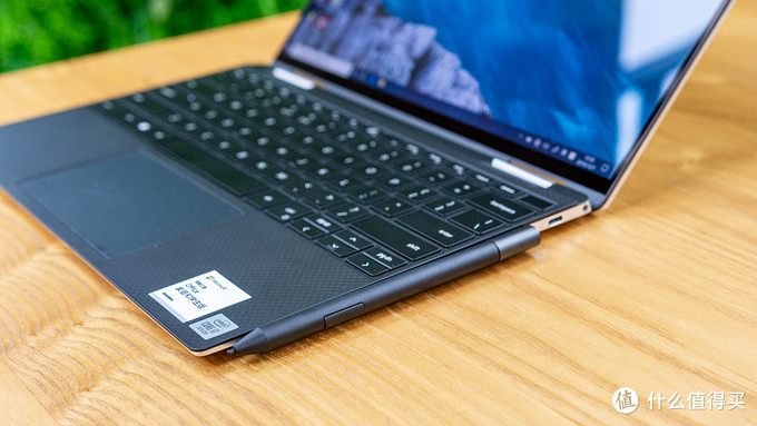 戴尔xps13-9310屏幕尺寸,dellxps13-7390没有人脸识别吗