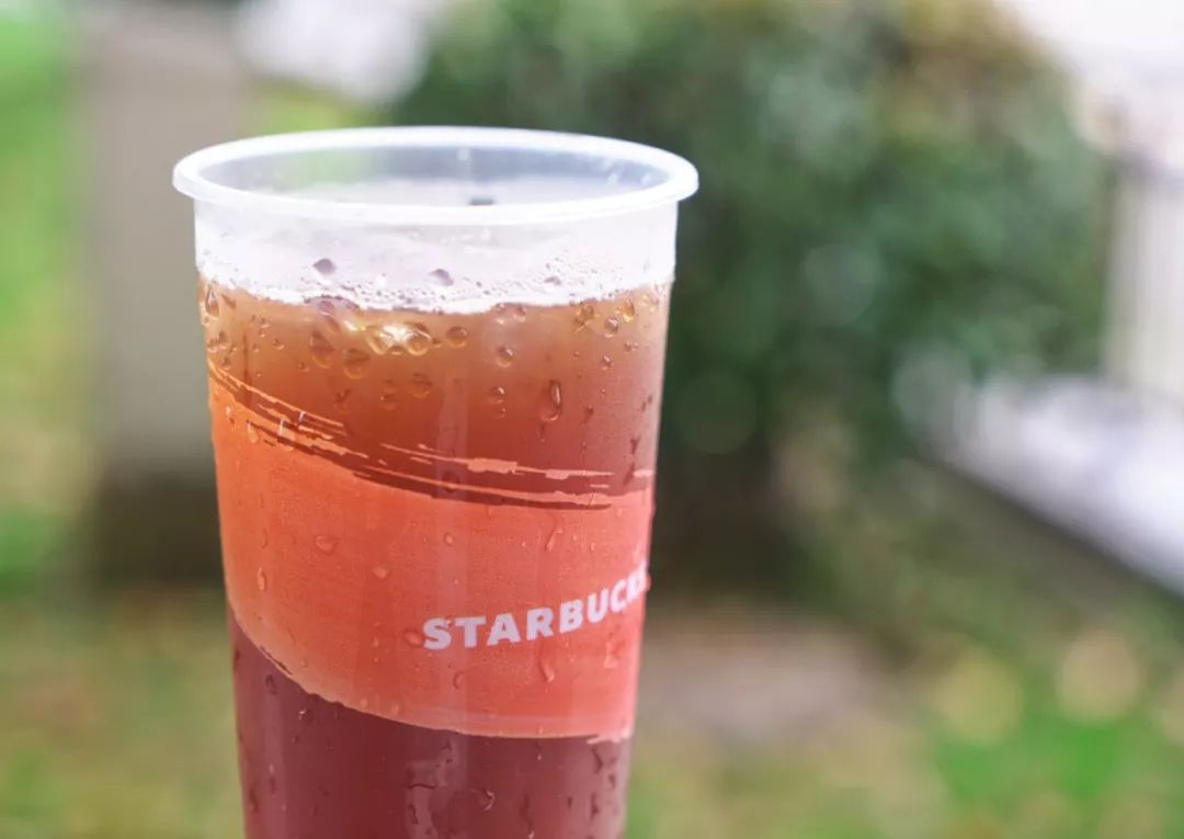 星巴克回归饮品被吐槽,星巴克推出八种饮品吐槽