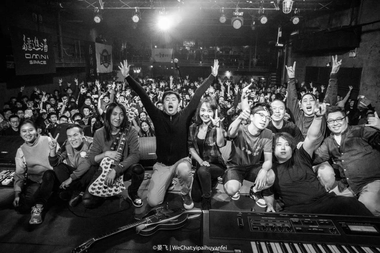 鐞冭糠鏁呬簨,鐞冭糠瓒崇悆鏁呬簨