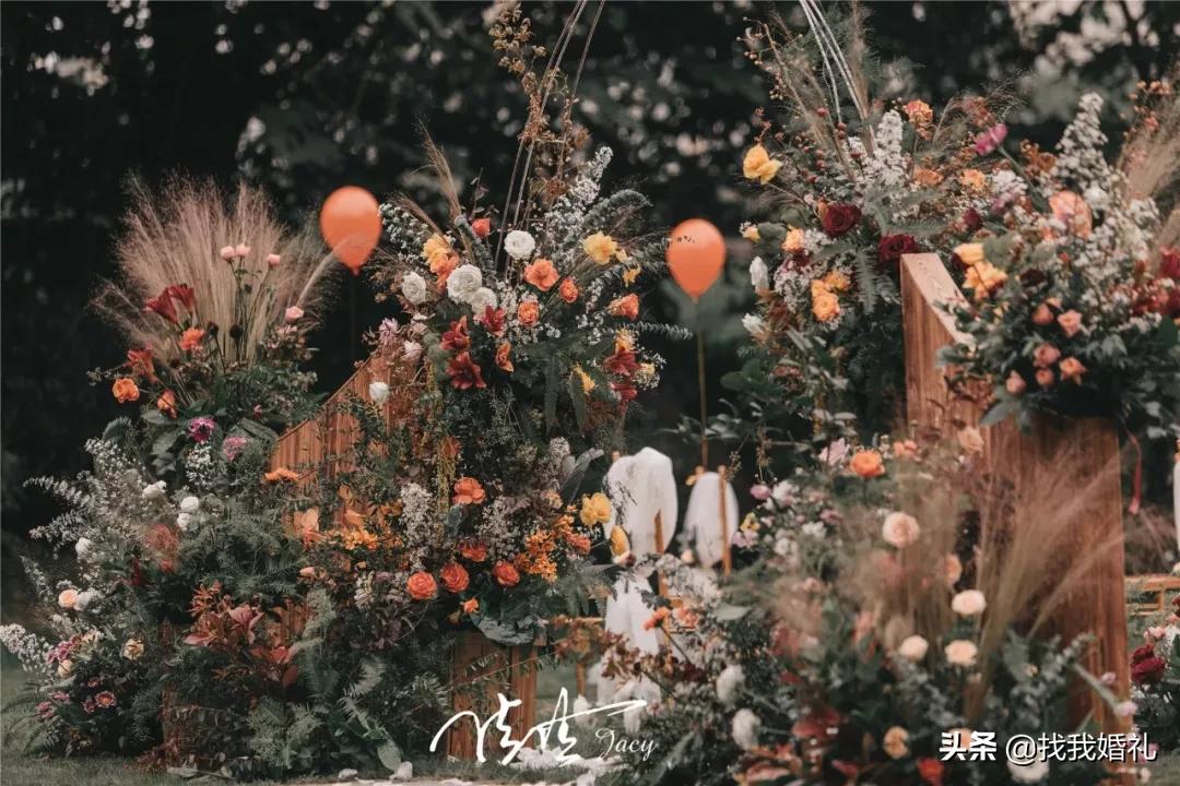 极简西式婚礼户外布置,法式复古婚礼户外效果