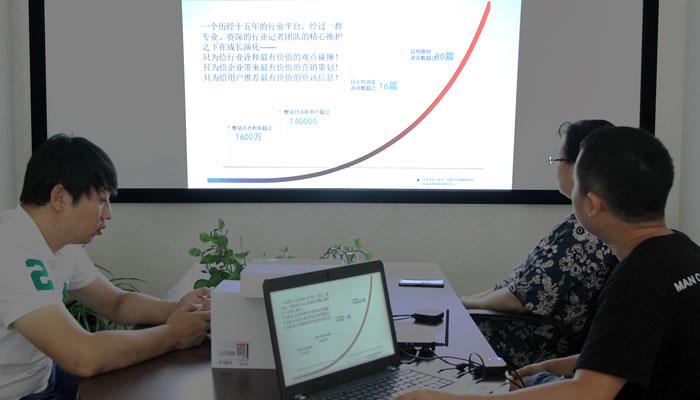 明基WDC10应答秀体验，3秒无线投屏，省去布线麻烦