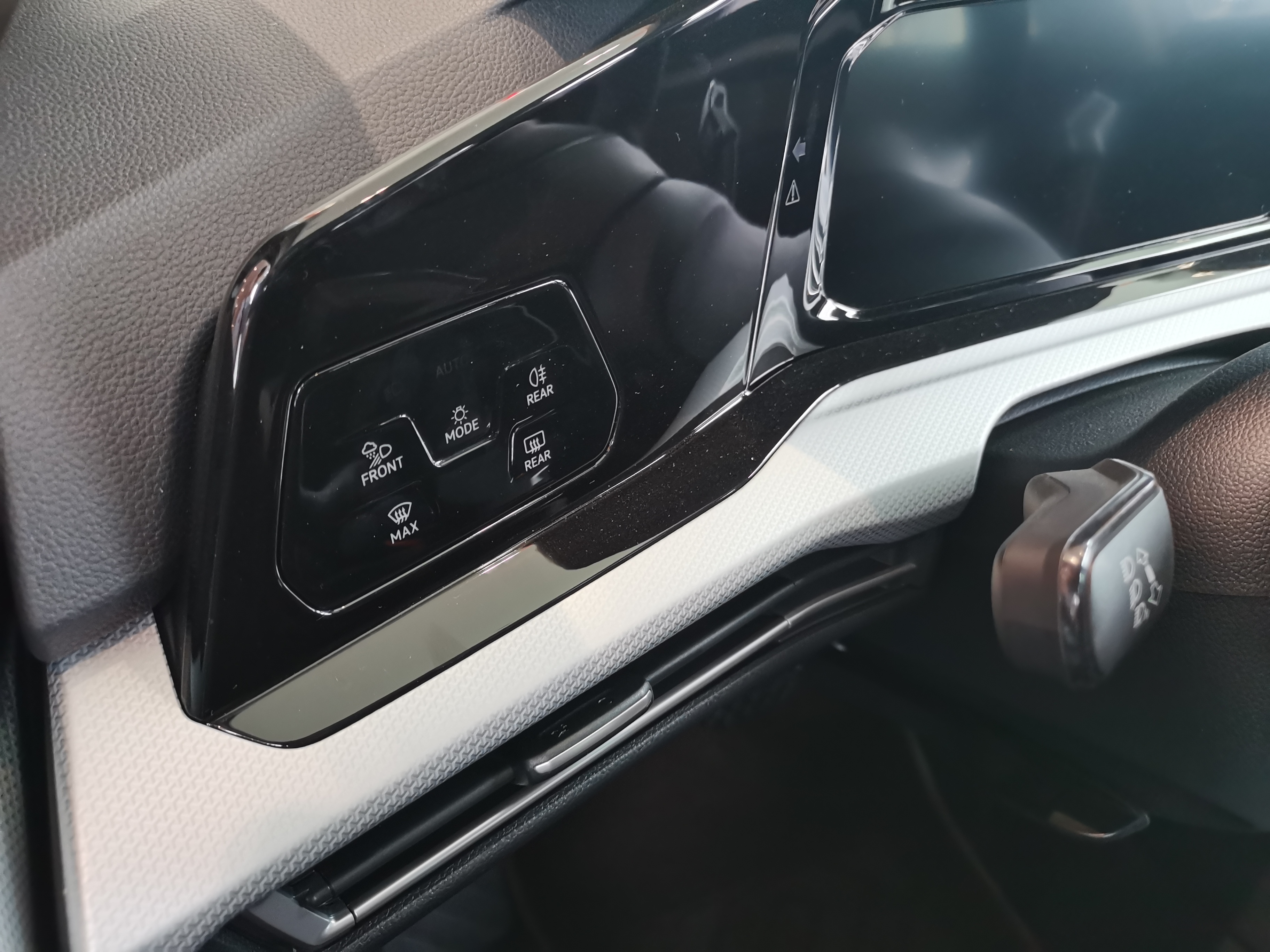 一汽大众高尔夫8官网,一汽大众高尔夫8值得购买吗