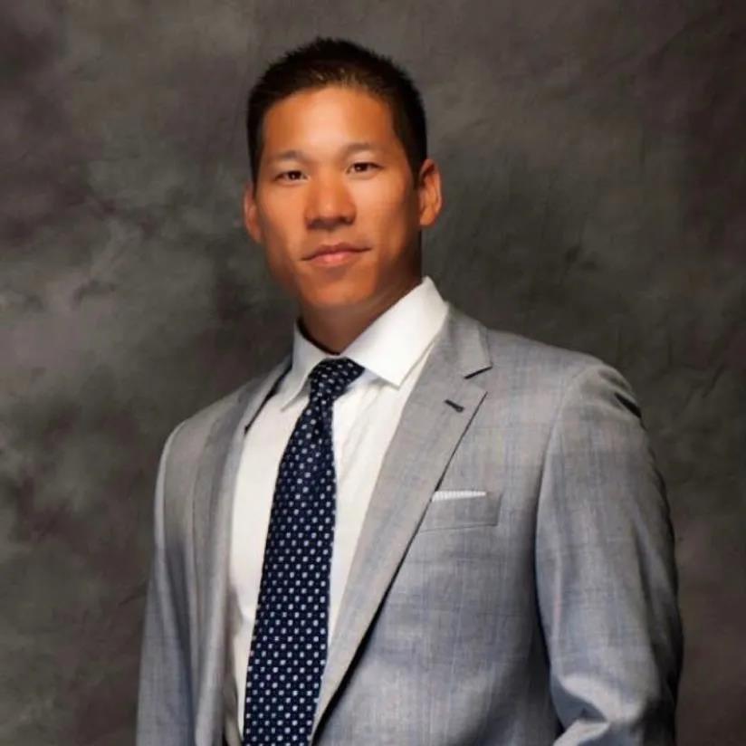 台湾第一女主播侯佩岑与她的母亲,台湾第一甜姐