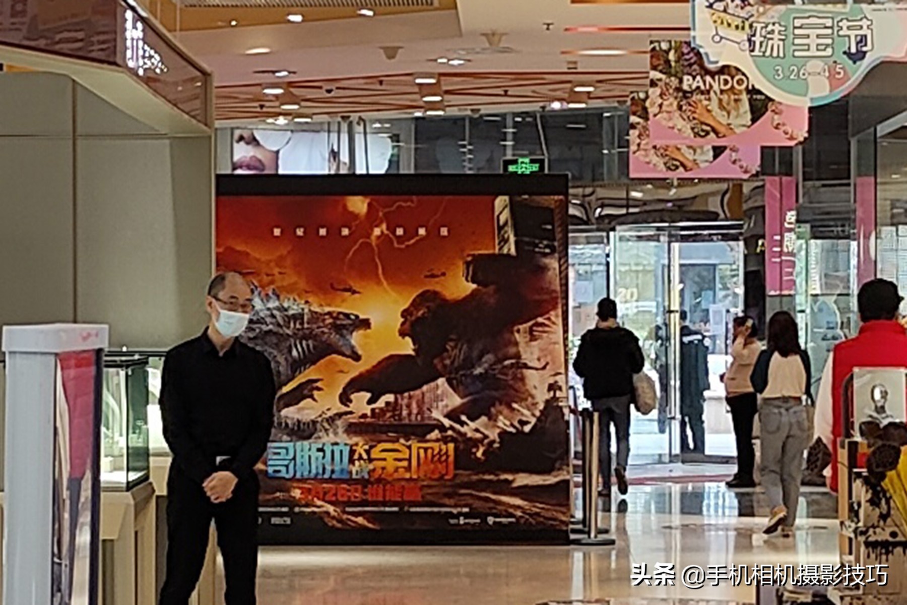 iphone13和小米11ultra拍照对比,小米11ultra和小米12pro拍照对比