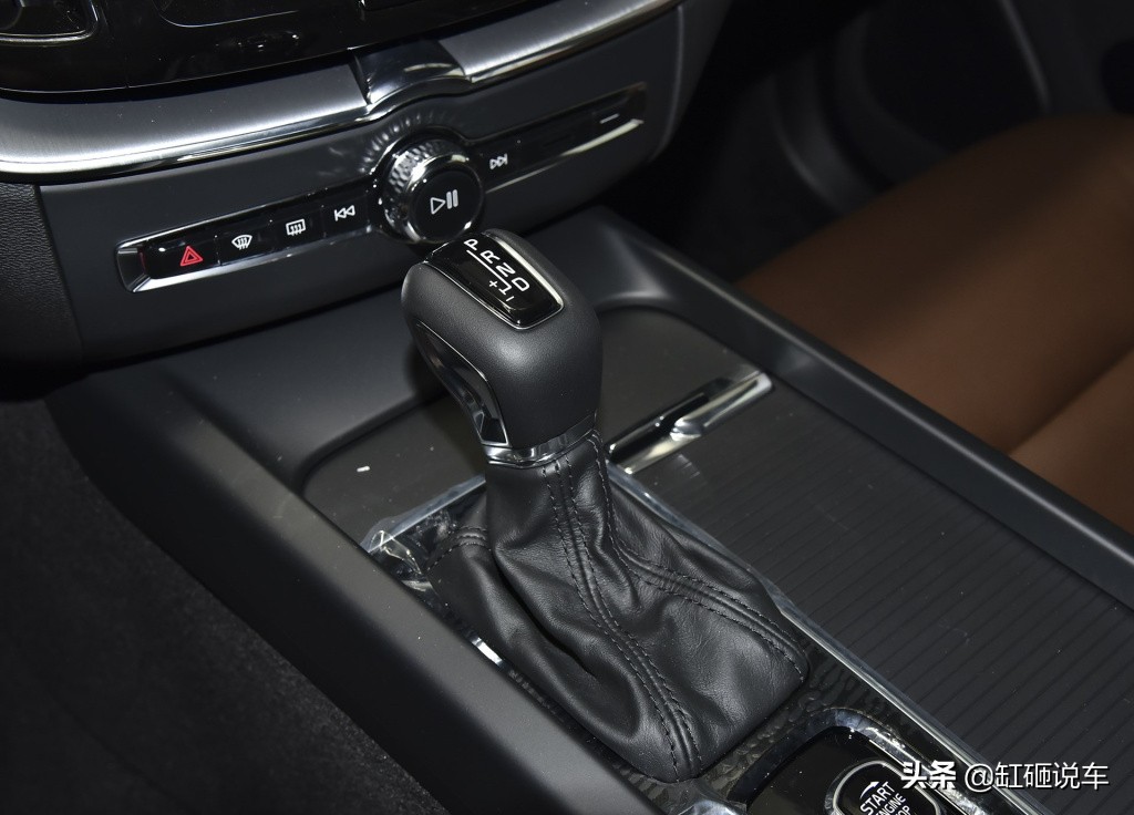 2020款沃尔沃xc60最高配价格,沃尔沃xc6017款低价