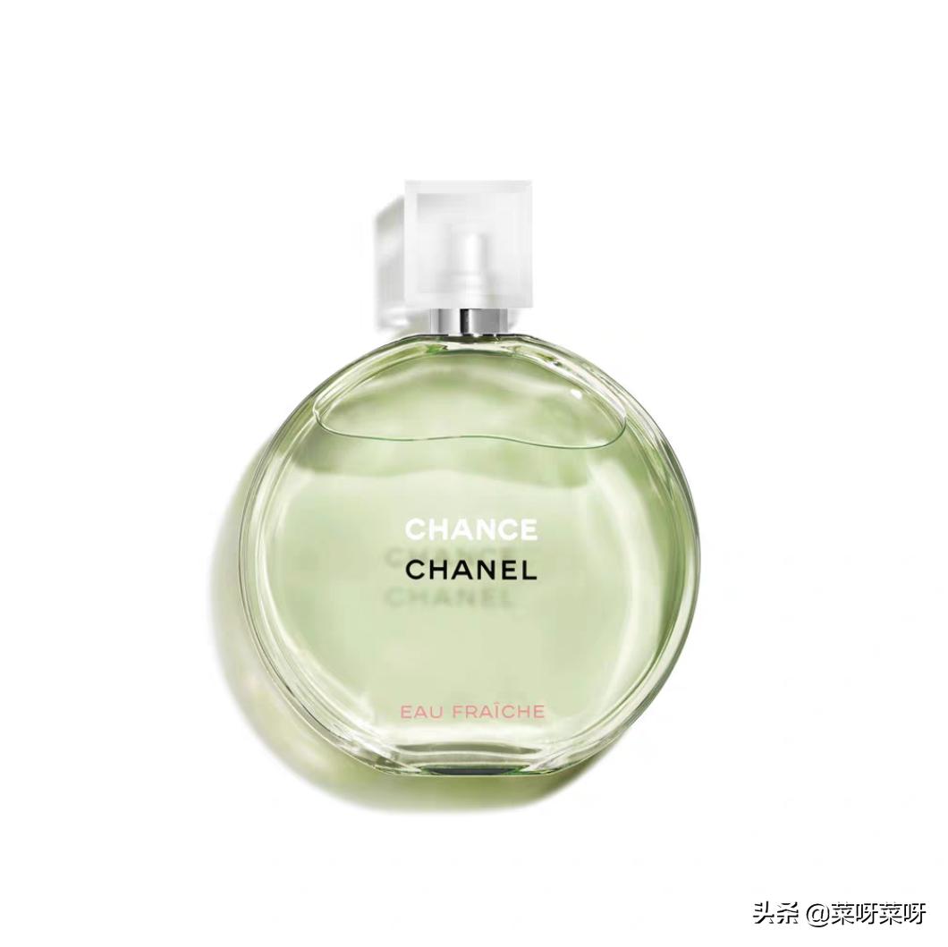 让男生闻着上瘾的女士香水,直男抵挡不住的香水
