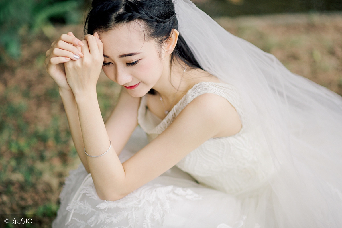 伴娘堵门创意游戏100个,结婚整蛊新郎堵门游戏搞笑