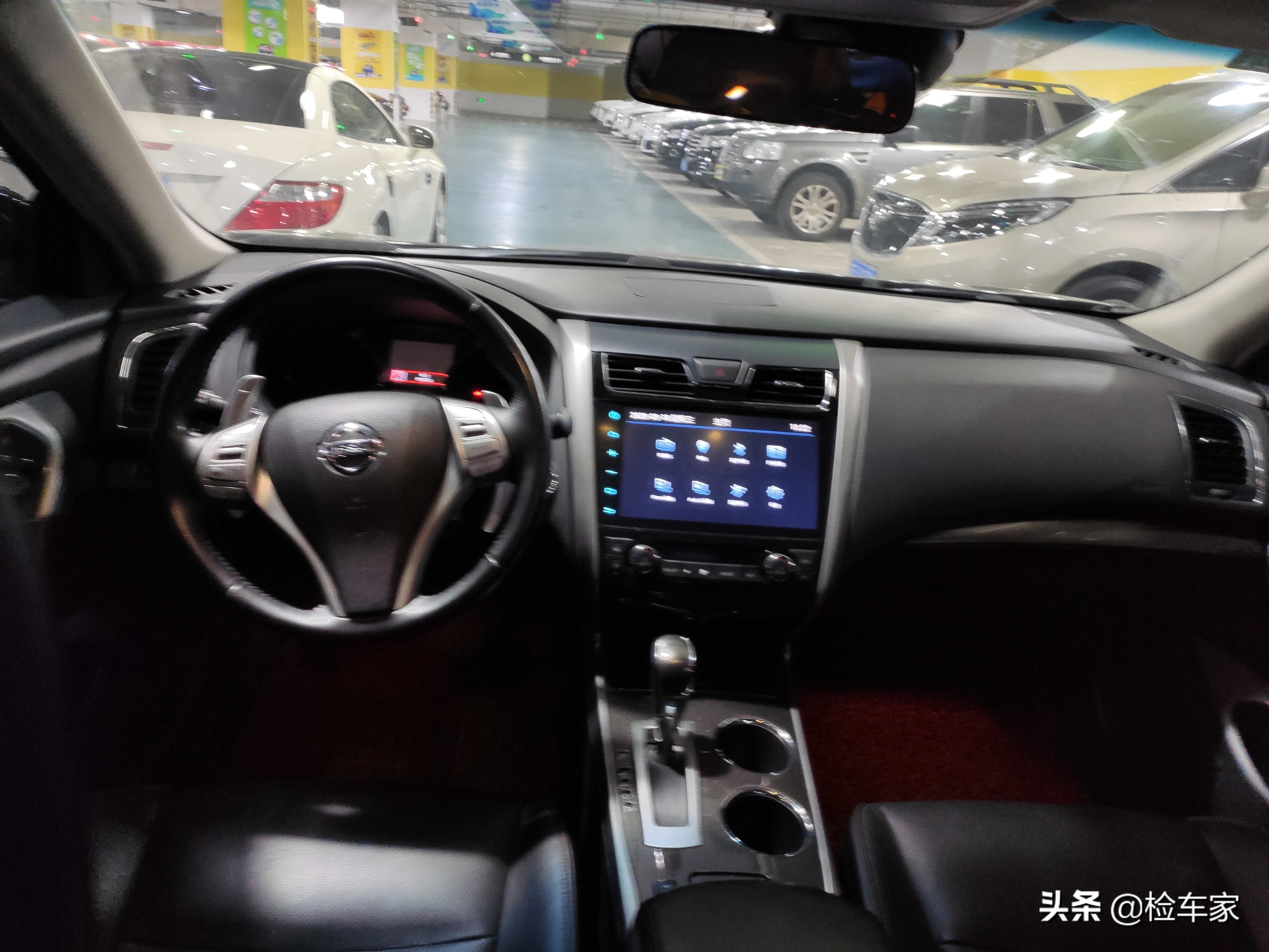 12年日产天籁公爵新车落地价,20万公里的天籁公爵值得入手吗