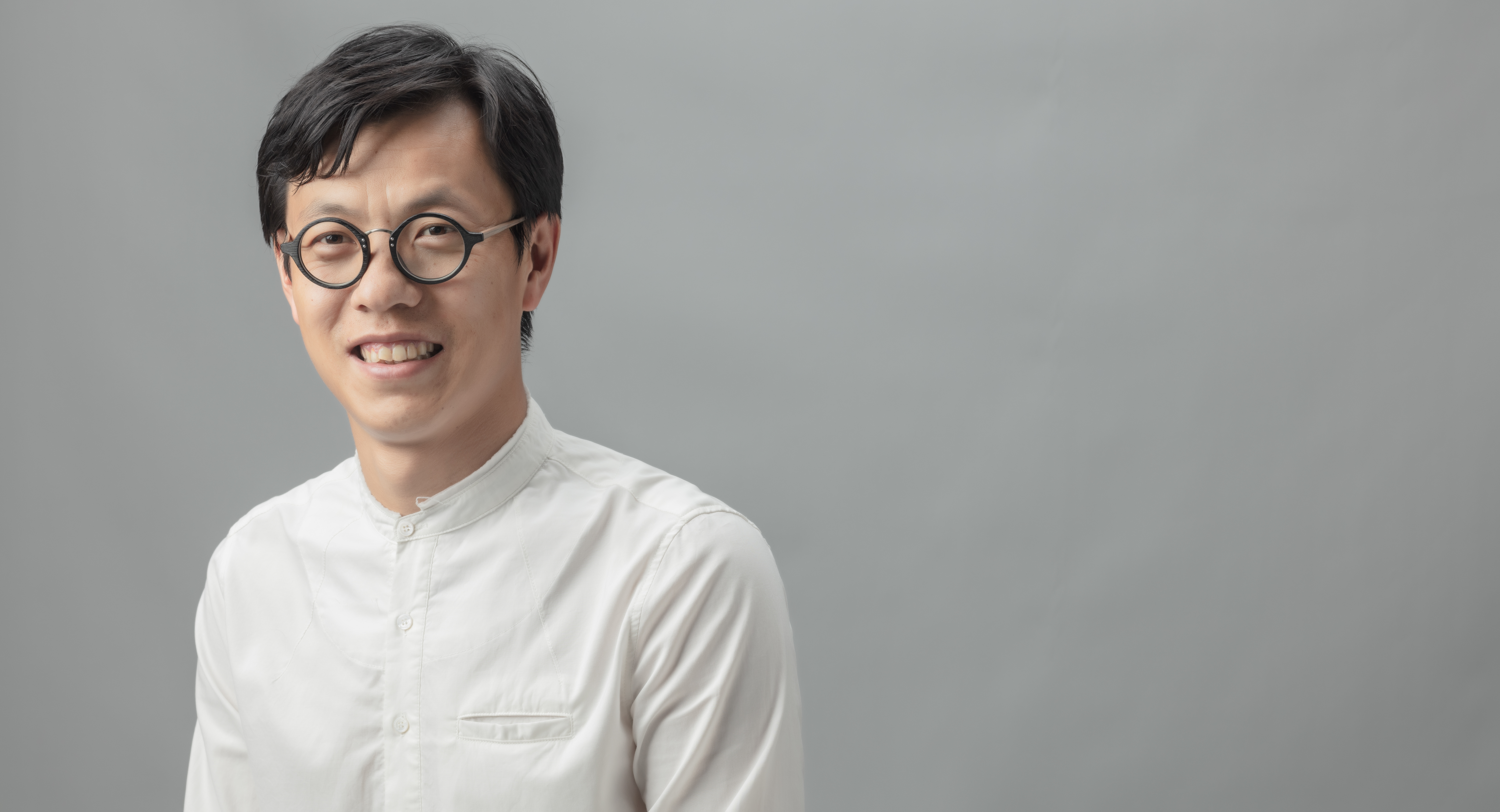 由伟壮设计高端研发中心,涂料店设计大师排名前十