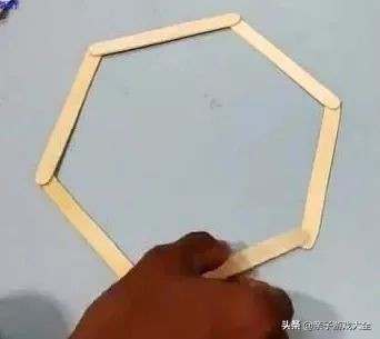 元宵节给娃做手工灯笼,元宵节陪孩子做手工灯笼