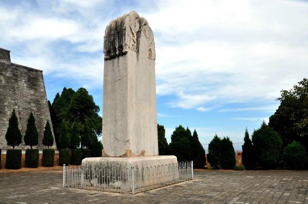 女帝武则天生平成就,历史上第一位女帝武则天
