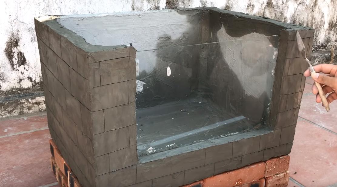 在家自做泡沫箱鱼缸,泡沫箱制作鱼缸养鱼