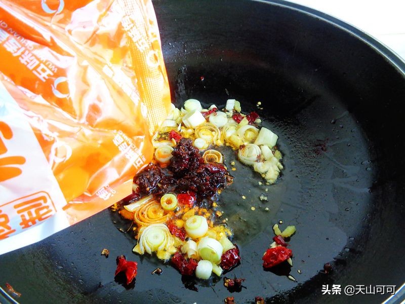 炒田螺需要哪些食材,炒田螺怎么中和寒性