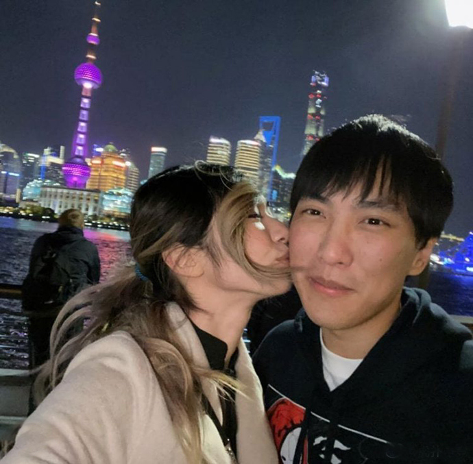 doublelift被uzi当炮车,doublelift约会