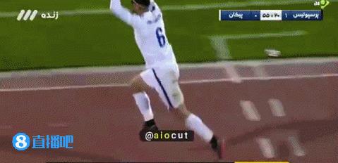 足坛神迹进五球,足坛十大杂耍过人