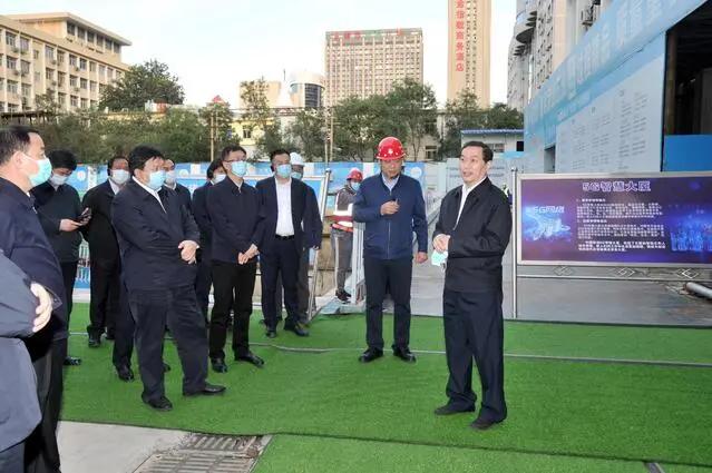 重点项目上半年观摩总结会议召开,我市重点项目建设实地观摩评议