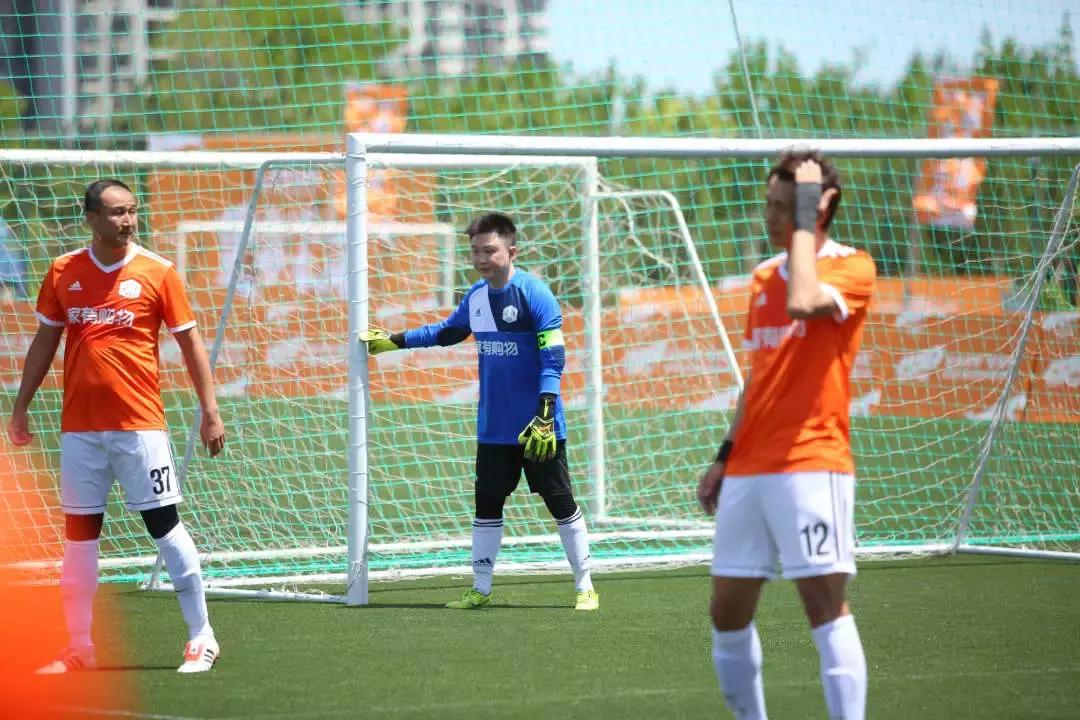 “橙意杯”足球赛，家有购物超多精彩瞬间来袭.......