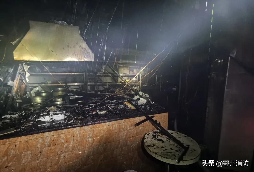 灭火器消火栓的使用方法培训图片,消火栓及灭火器使用方法注意事项