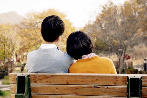 第一批丁克家庭的人诉说晚年状况,首批丁克家庭晚年现状视频