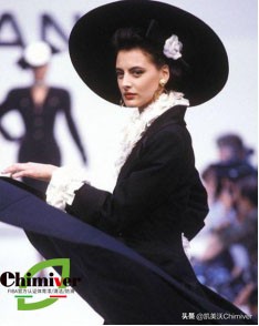 高档篮球地板工艺,篮球木地板国风配色