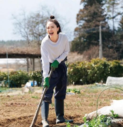 日本少女穿衣搭配图片,日系复古穿搭图解女生
