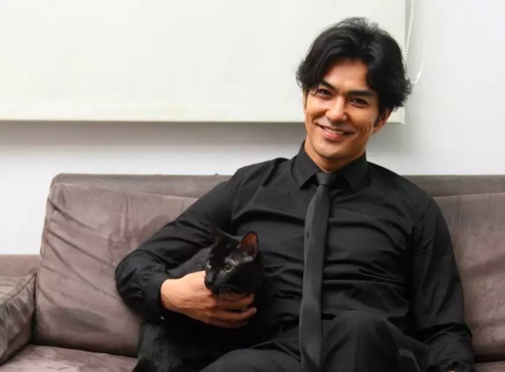 40岁大叔超帅日本,看看日本大叔年轻时的颜值有多绝