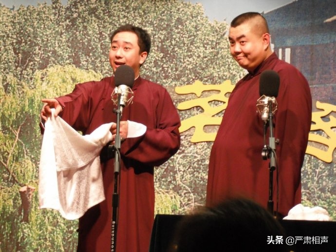拳头、围墙、慈善宴｜十年前，改变中国相声格局的那个午后