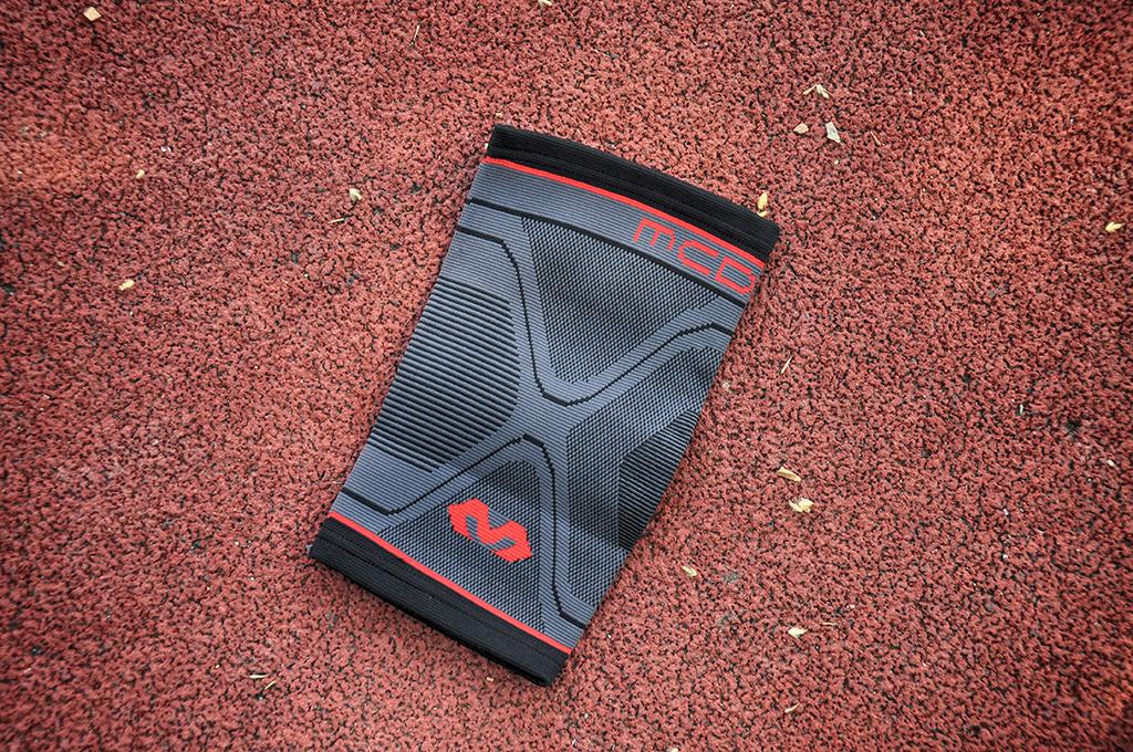 跑步护膝真能保护膝盖吗,保护膝盖从小抓起